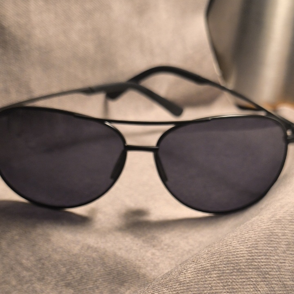 Classic Black Aviator Sunglasses